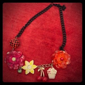 Betsey Johnson-like Necklace